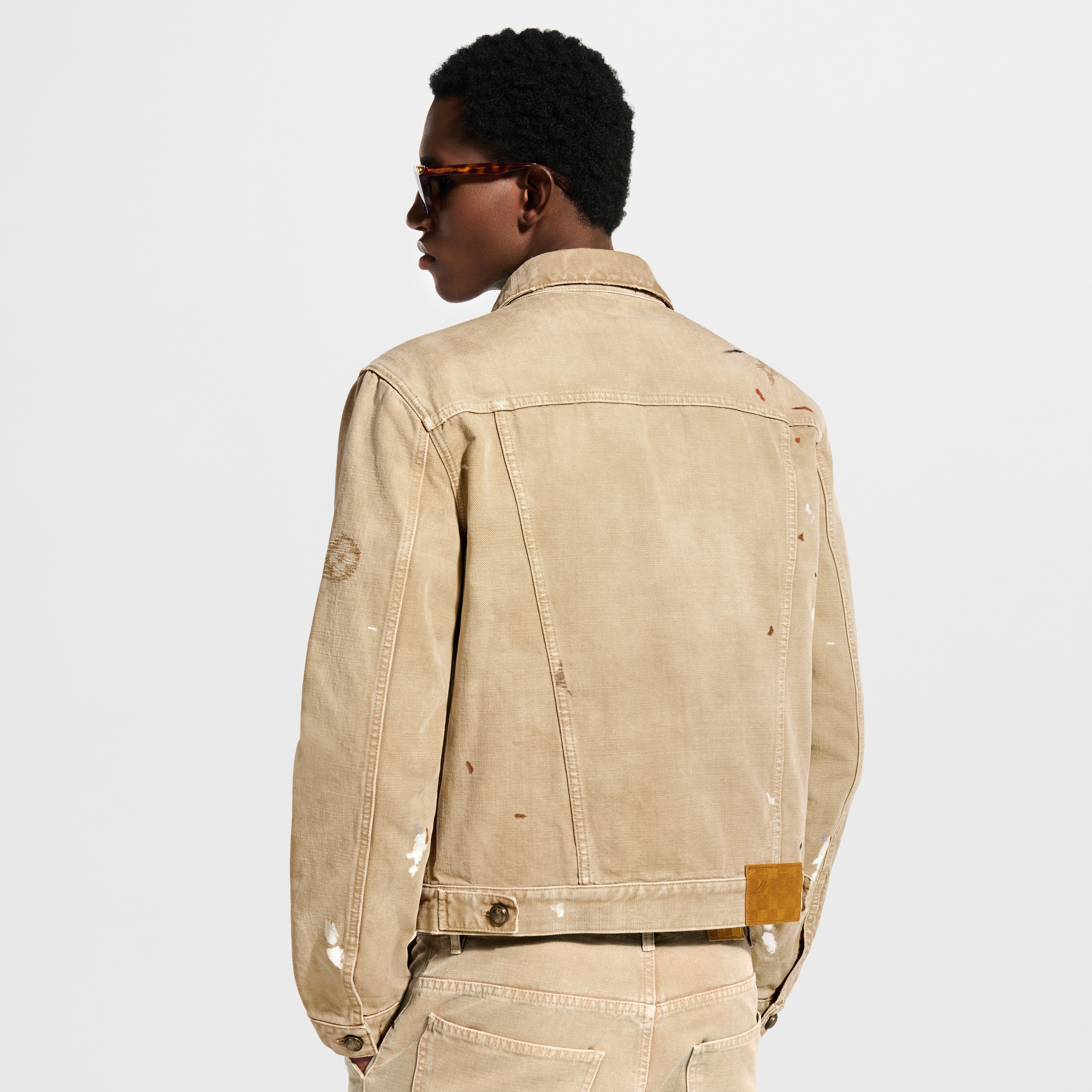 Embellished Denim Trucker Jacket - Ready-to-Wear 1AK6JP | LOUIS